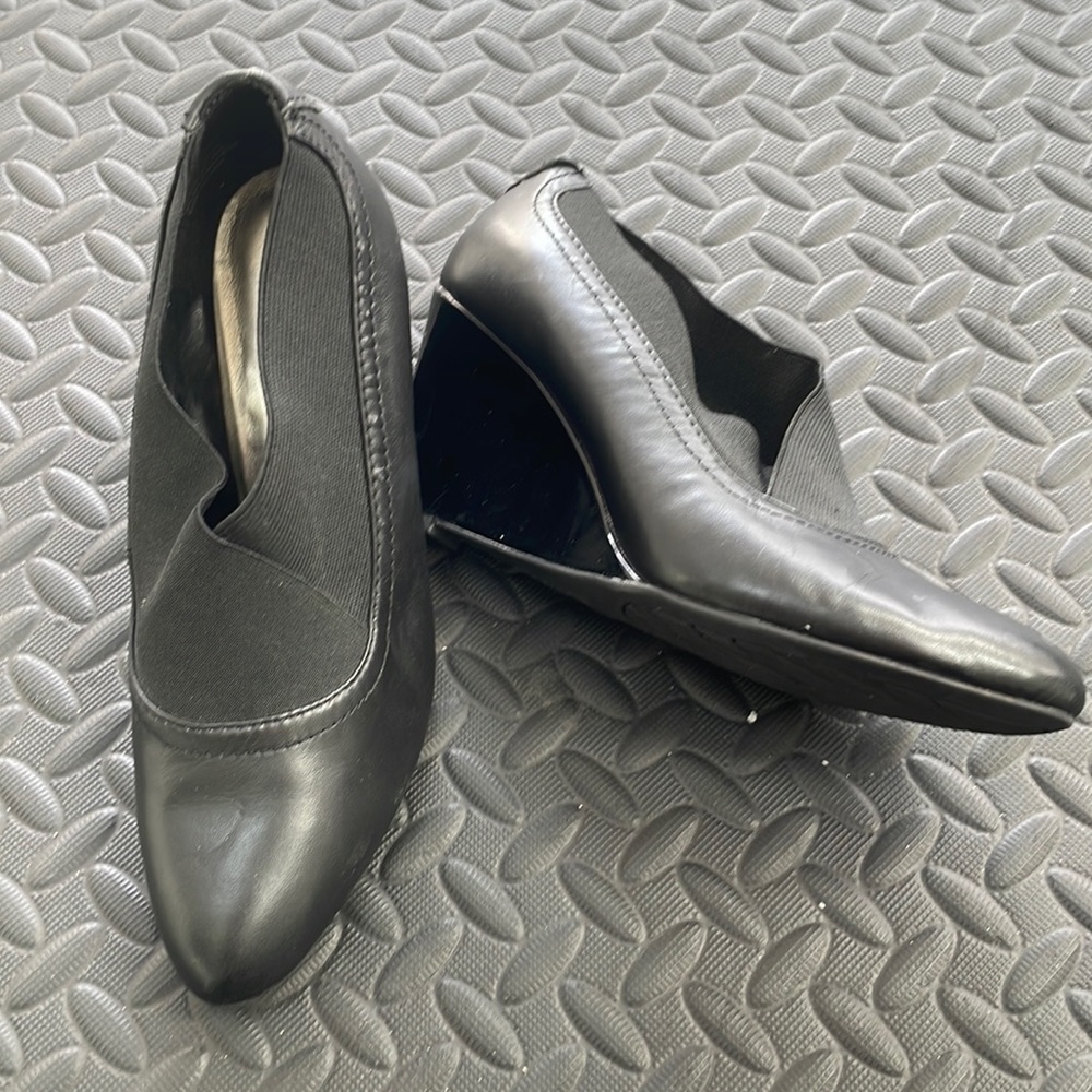 Anne Klein Dorinda bootie